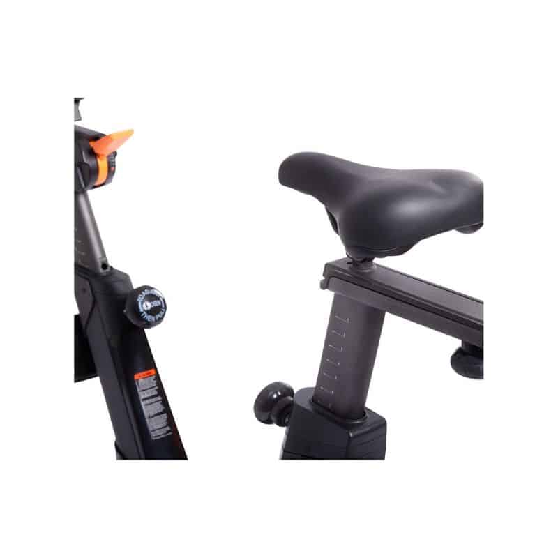 Basic-Fit spinningfiets weerstand spinning